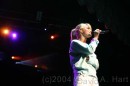 Jessica Simpson * Jessica Simpson at Kiss Concert 2004 - Photos by Kiss 108 * 640 x 427 * (21KB)