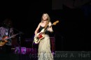 Liz Phair * Liz Phair at Kiss Concert 2004 - Photos by Kiss 108 * 640 x 427 * (27KB)